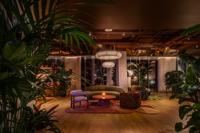 Ouverture, Angleterre | Locke London Ouverture | Canary Wharf mise sur le glamour des années 1960 pour s’installer sur les docks de l’East London @ credit Locke London Canary Wharf, nouvel appart'hôtel