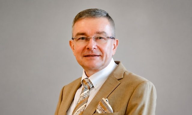 Sven Toune @ credit linkedIn