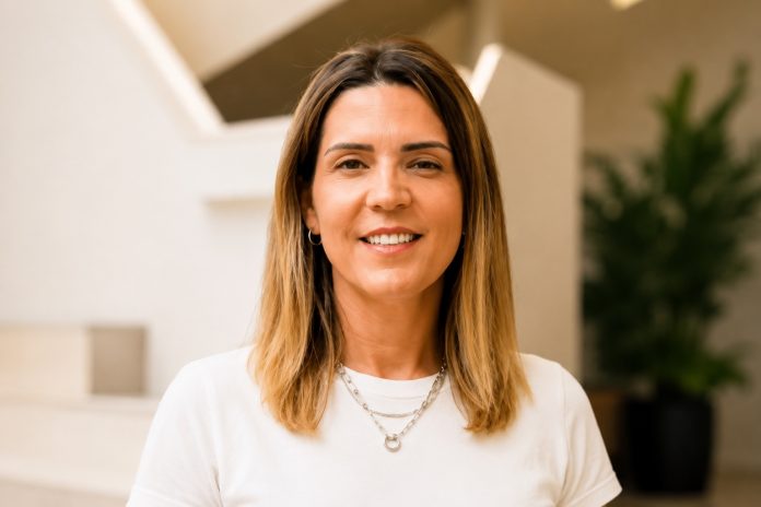 Anna Hill @ credit linkedIn Anna Hill @ credit linkedIn