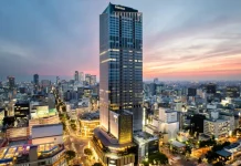 Ouverture, Japon | Conrad Nagoya : Hilton lance sa marque de luxe au sommet du nouveau skyline de Sakae Hilton ouvre le Conrad Nagoya avec Mitsubishi Estate : 170 chambres au sommet de Sakae, débuts de la marque de luxe dans l'Aichi.