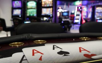 Casinos, 2027 | Merkur rachète le groupe Casigrangi et prépare une OPA simplifiée sur Société Française de Casinos Illustration Slot machines in a casino @ Depositphotos.com