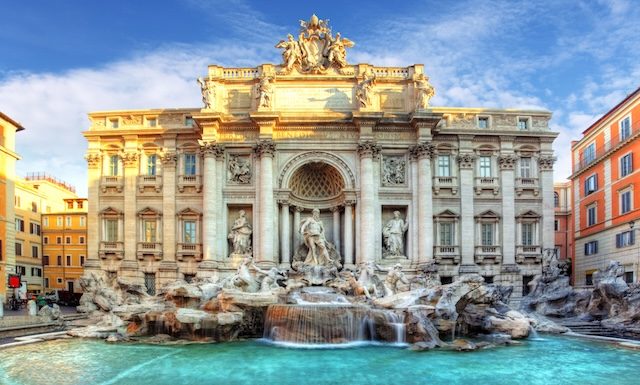 Trevi Fountain, rome, Italy @ credit Depositphotos.com