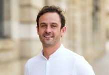 Paris, France | Bertrand Noeureuil nommé chef de L’Orangerie au Four Seasons Hotel George V, Paris Chef Bertrand Noeureuil @ credit Four Seasons