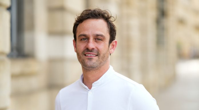 Chef Bertrand Noeureuil @ credit Four Seasons