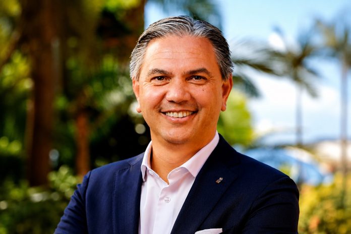 Ramón Von Schukkmann @ credit linkedIn 2