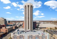 Transaction, USA | Vente aux enchères judiciaires de l’ancien Wyndham City Centre à Springfield, Illinois Wyndham City Centre à Springfield @ credit Hilco Real Estate