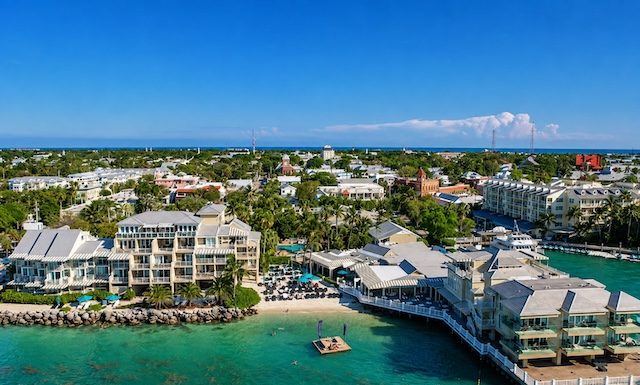 the Pier House Resort & Spa