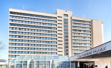 @ credit Crowne Plaza Frankfurt