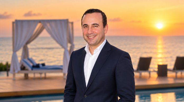 Alper Küçükbaycan @ credit Aqua Vista Barhain