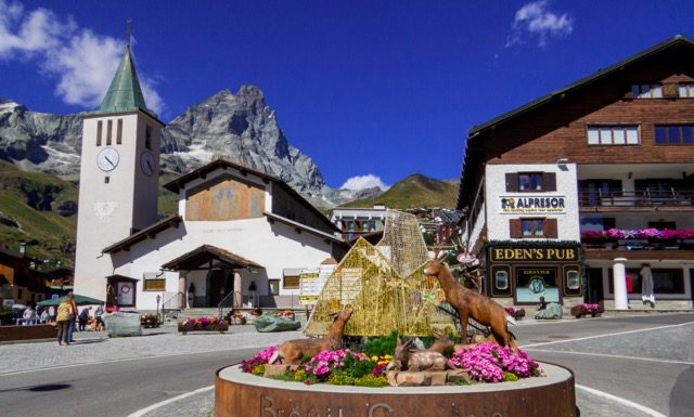 Breuil-Cervinia @ credit Depositphotos.com