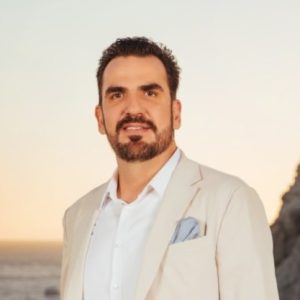 Fernando Flores @ credit linkedIn