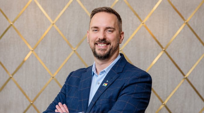 Jason Viljoen @ credit linkedIn