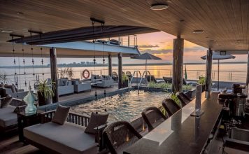 Scenic Aura Vitality Pool