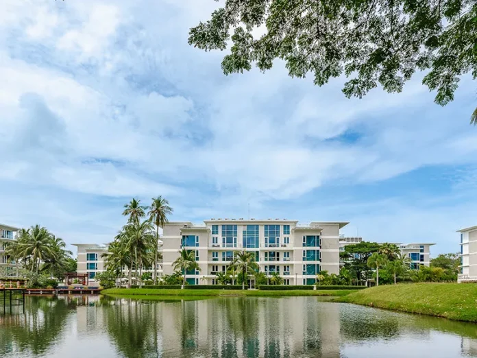 @ credit Rixos Water World Phuket @ credit Rixos Water World Phuket
