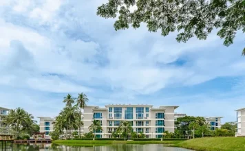 @ credit Rixos Water World Phuket