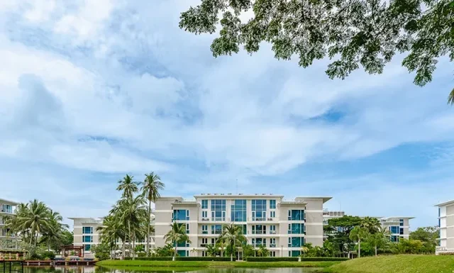 @ credit Rixos Water World Phuket