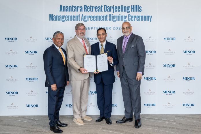 Anantara Retreat Darjeeling Hills Signing Ceremony, left to right: Dillip Rajakarier, Group CEO, Minor International; William E Heinecke, Chairman & Founder, Minor International; Maneesh Mansingka, Director, JK Urbanscapes Developers Ltd.; Kaushal Kumbhat, Director, JK Urbana Gardens Pvt Ltd.
