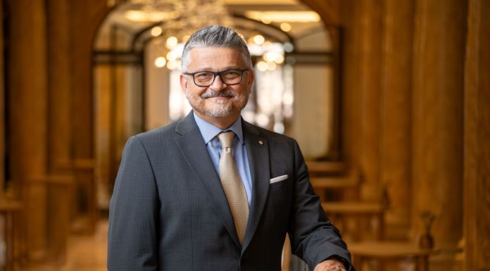 Angelo Zuccala I @ credit Intercontinental Athénée Palace