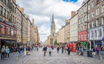 Edimbourg @ credit Depositphotos.com