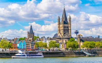 Allemagne | May & Co. acquiert l’ancien siège allemand de Rolex à Cologne pour le transformer en hôtel Cologne @ credit Depositphotos.com