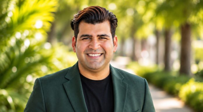 Ravi Ganglani @ credit linkedIn