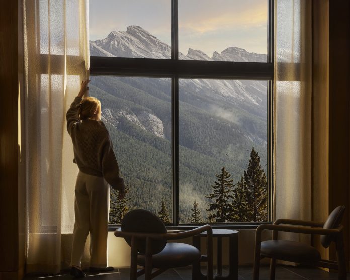 Rimrock_Banff_Emblems_Collection_-_Emblematic_Shot Rimrock_Banff_Emblems_Collection_-_Emblematic @ Accor