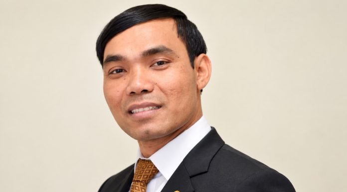 Tet Bunchoeun @ credit linkedIn